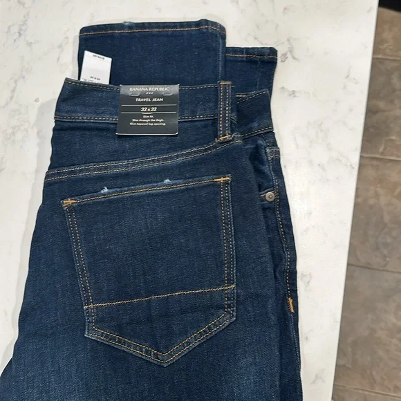 Men’s banana republic travel jean